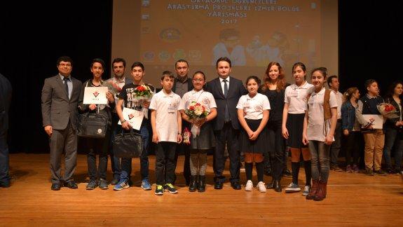 TÜBİTAK 11. Ortaokul Öğrencileri Araştırma Projeleri İzmir Bölge Yarışması Ödül Töreni´nde İlimizden Büyük Başarı