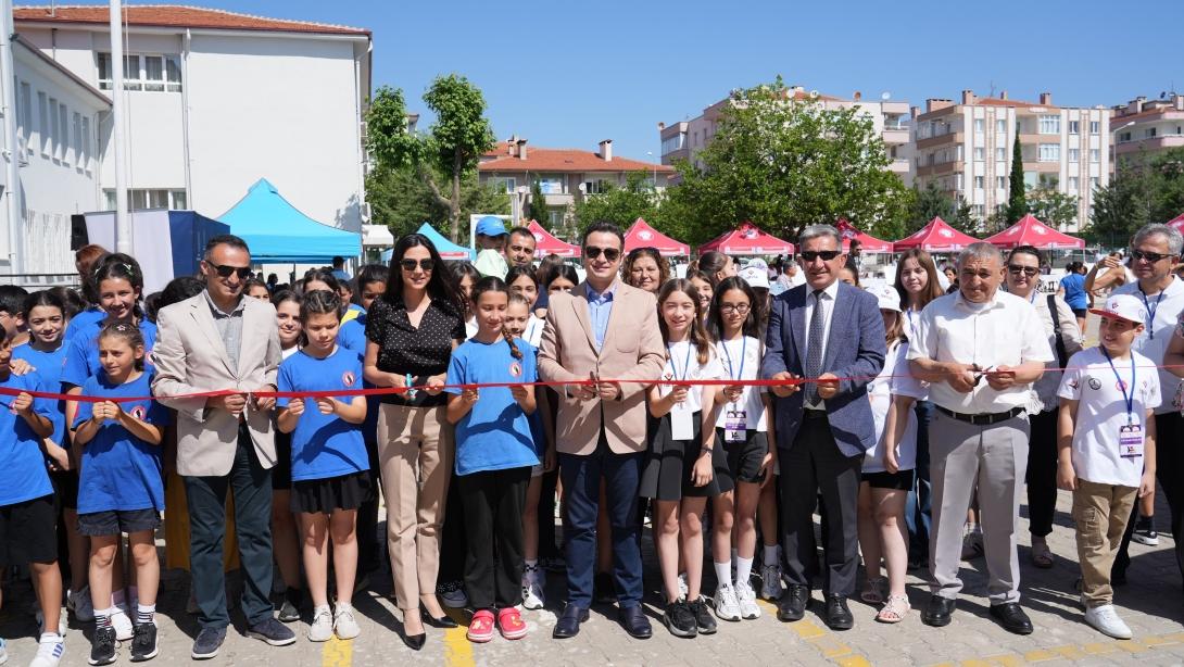 MUĞLA'DA TÜBİTAK 4006-C BİLİM FUARI FESTİVALİ AÇILDI